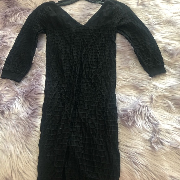 Dress - Picture 3 of 3